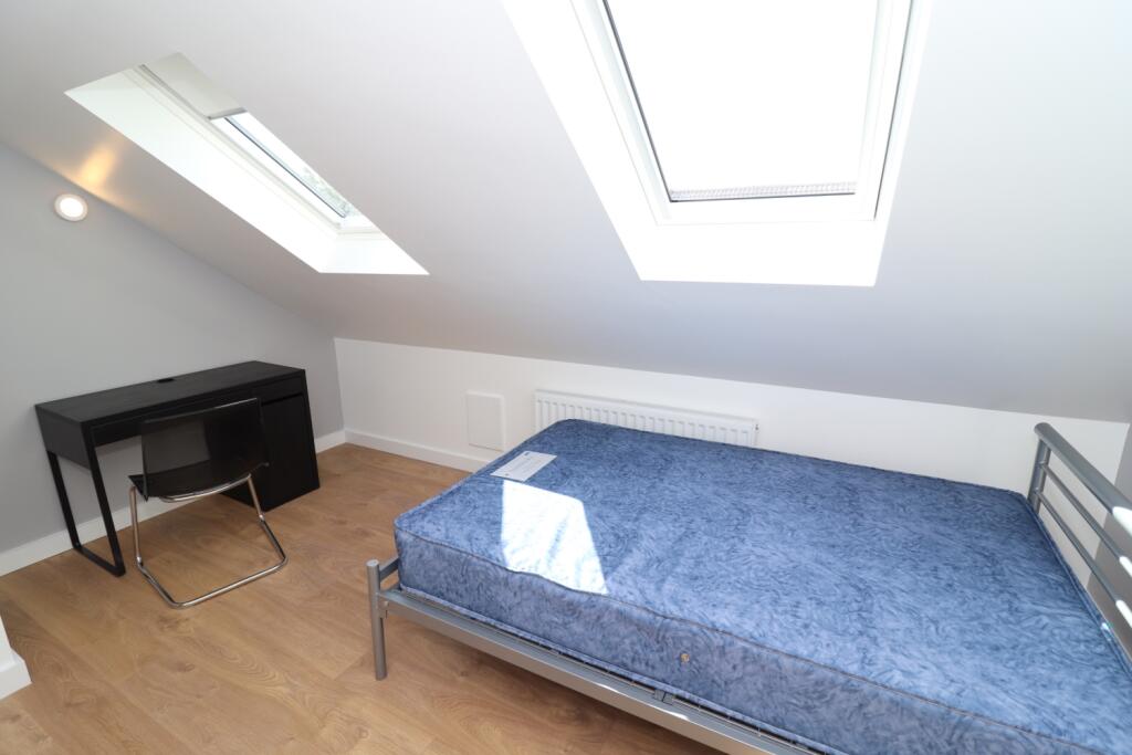 House in Cardiff - View 4
