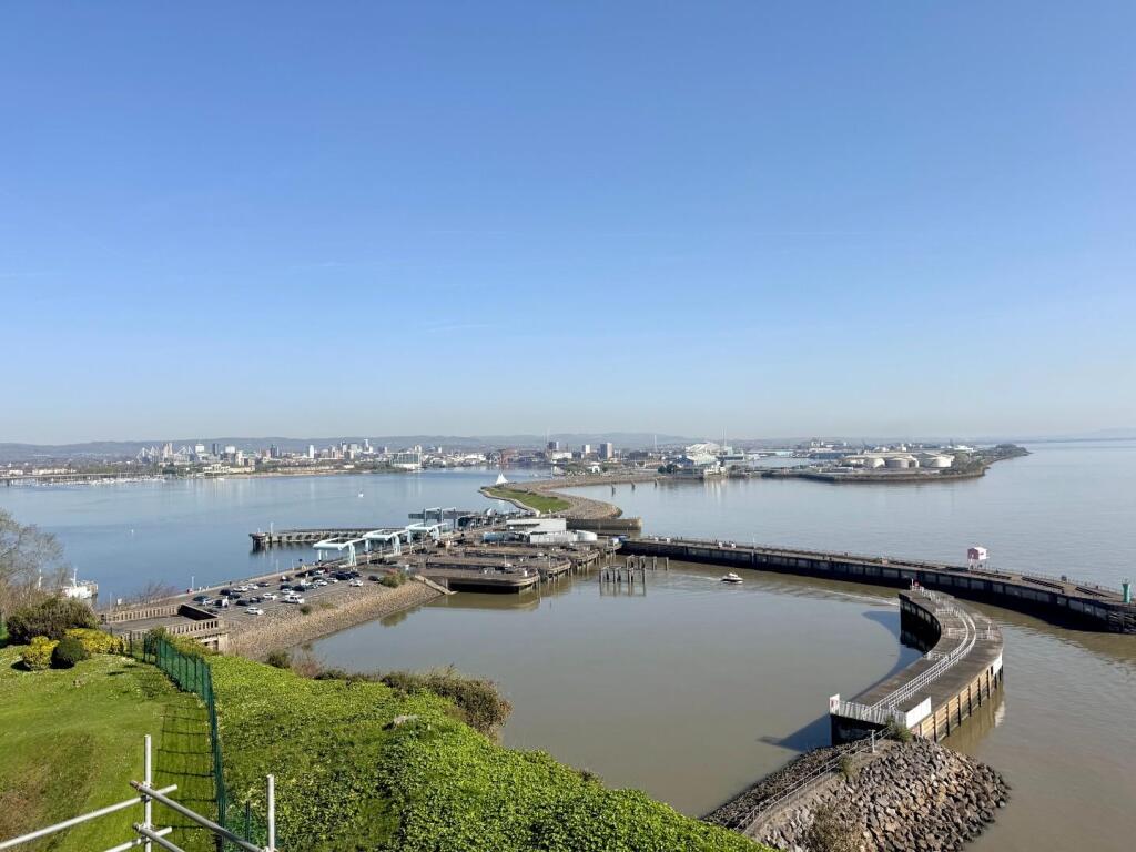 Main image of property: Gwent, Northcliffe, Penarth