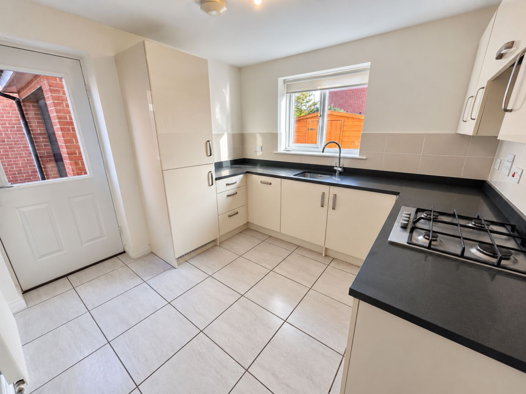 House in North Tyneside, Darsley Green, Benton - View 3
