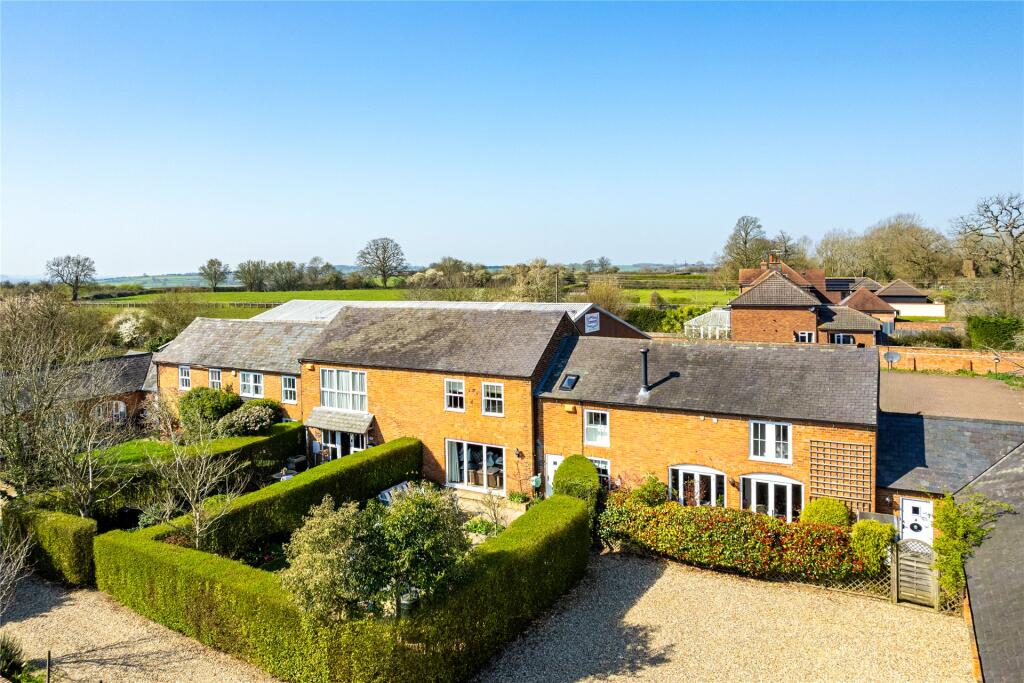 Main image of property: Cublington Road, Aston Abbotts, Aylesbury, Buckinghamshire, HP22