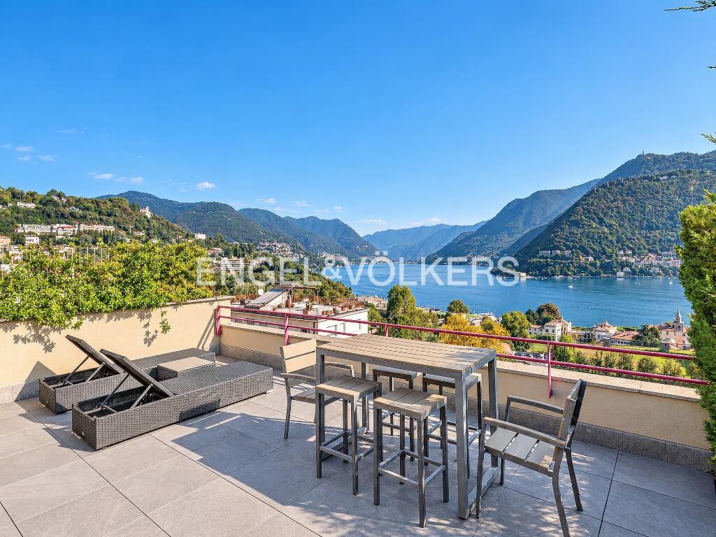 Main image of property: Como, Como, Lombardy