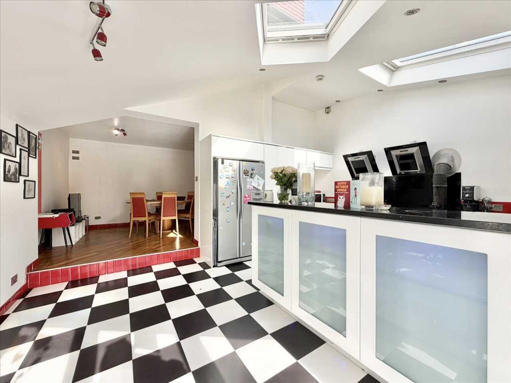 House in Rushcliffe, Bunny - More