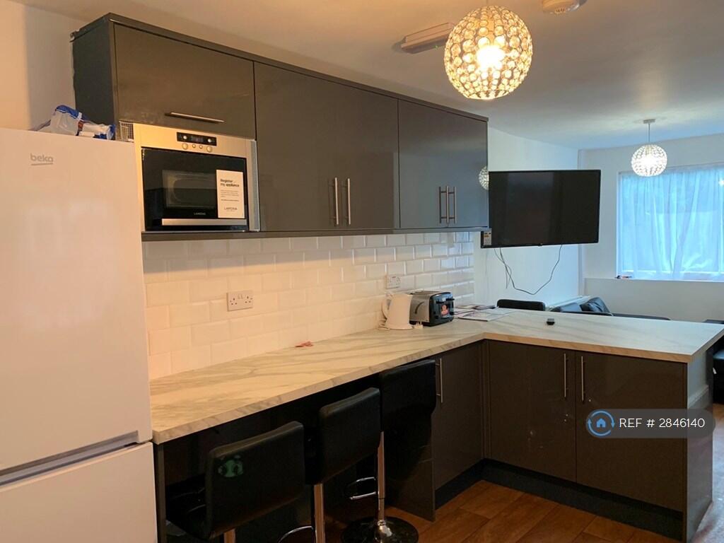 Main image of property: St George's Rd, Coventry, CV1