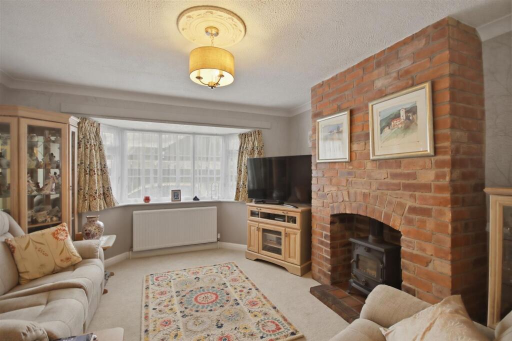Clay Lane, Clay Cross, S45 photo 2