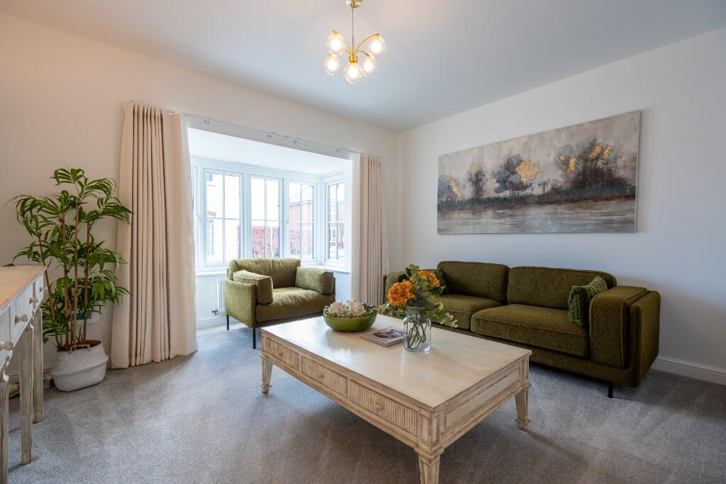 House in Wirral, Liverpool City Region - View 4