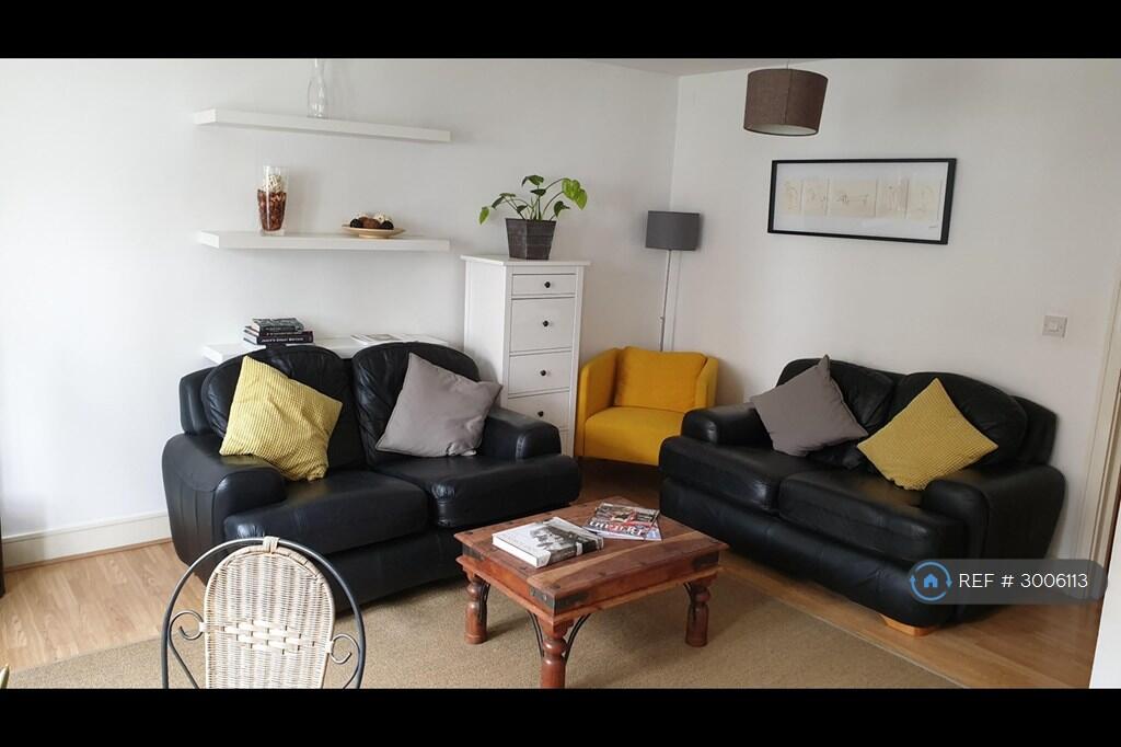Main image of property: Buckfast Street, London, E2