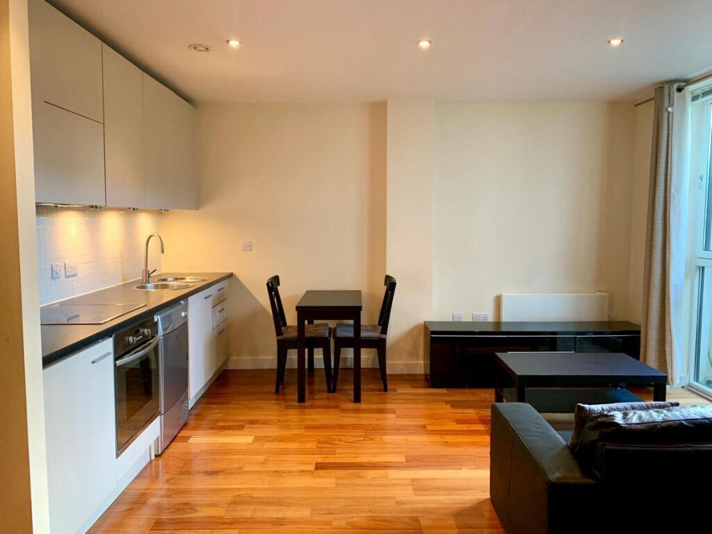 Main image of property: Admiral House, Newport Road, Cardiff, CF24