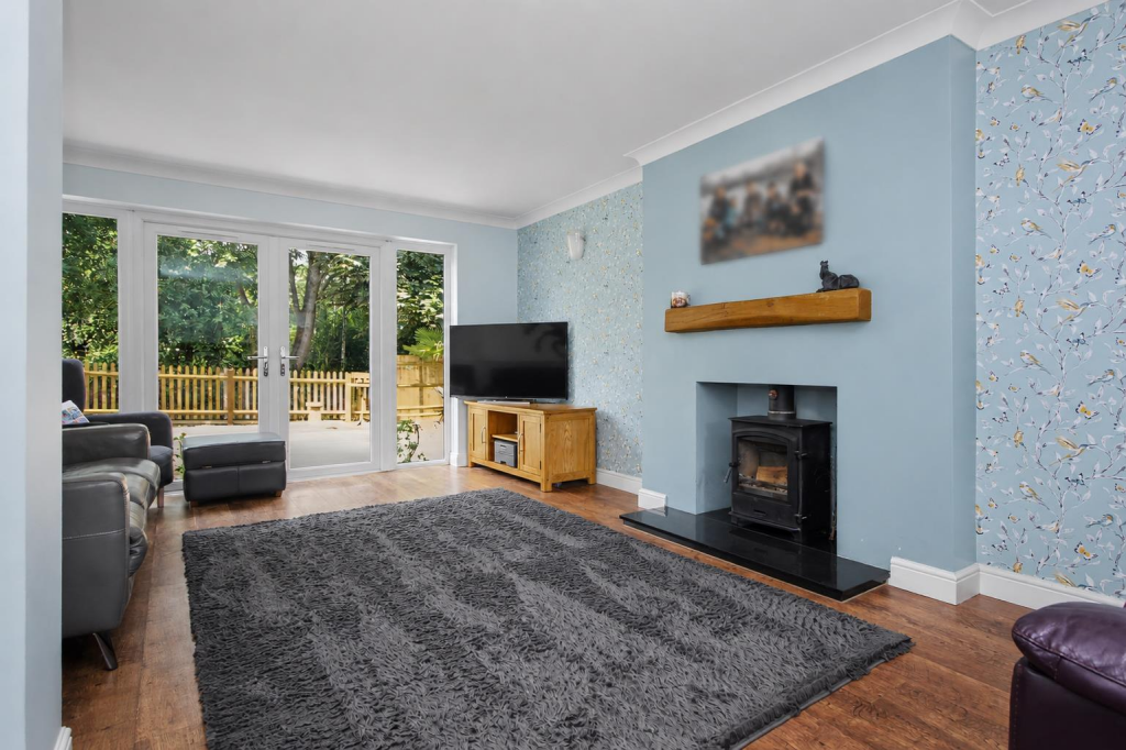 NN14 Kinewell Close, Ringstead - View 3