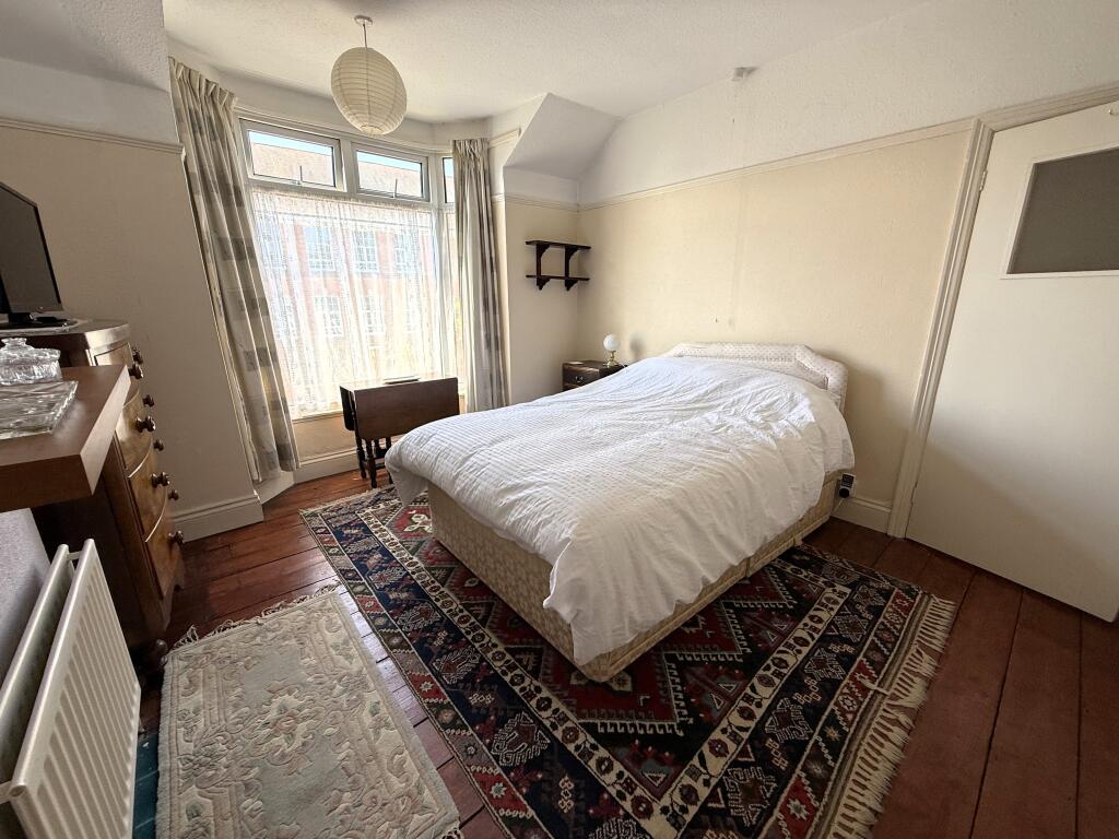 House in Swindon, Okus, Old Town - View 5