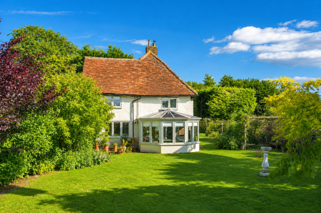 House in Edlesborough, Buckinghamshire - View 4