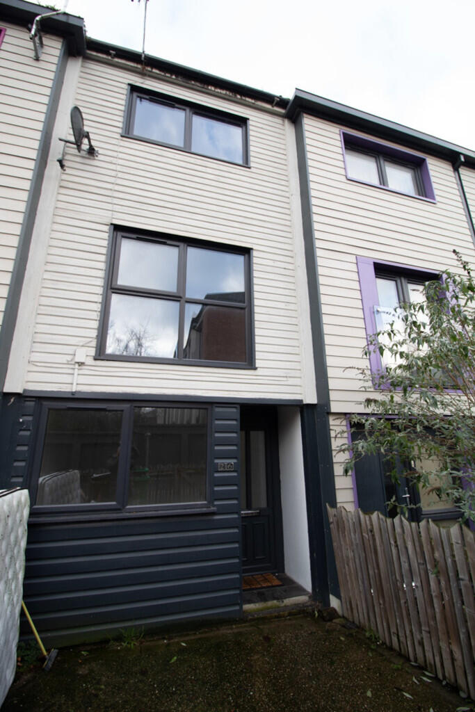 Main image of property: West Walk, Nottingham