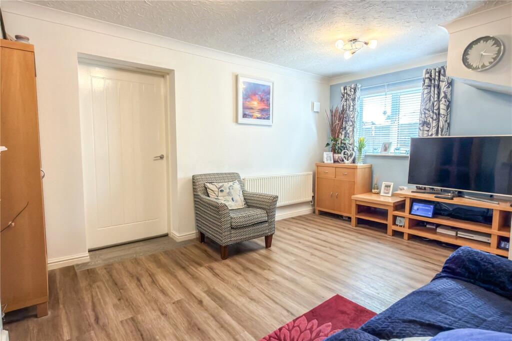 House in Manchester, Greater Manchester - More