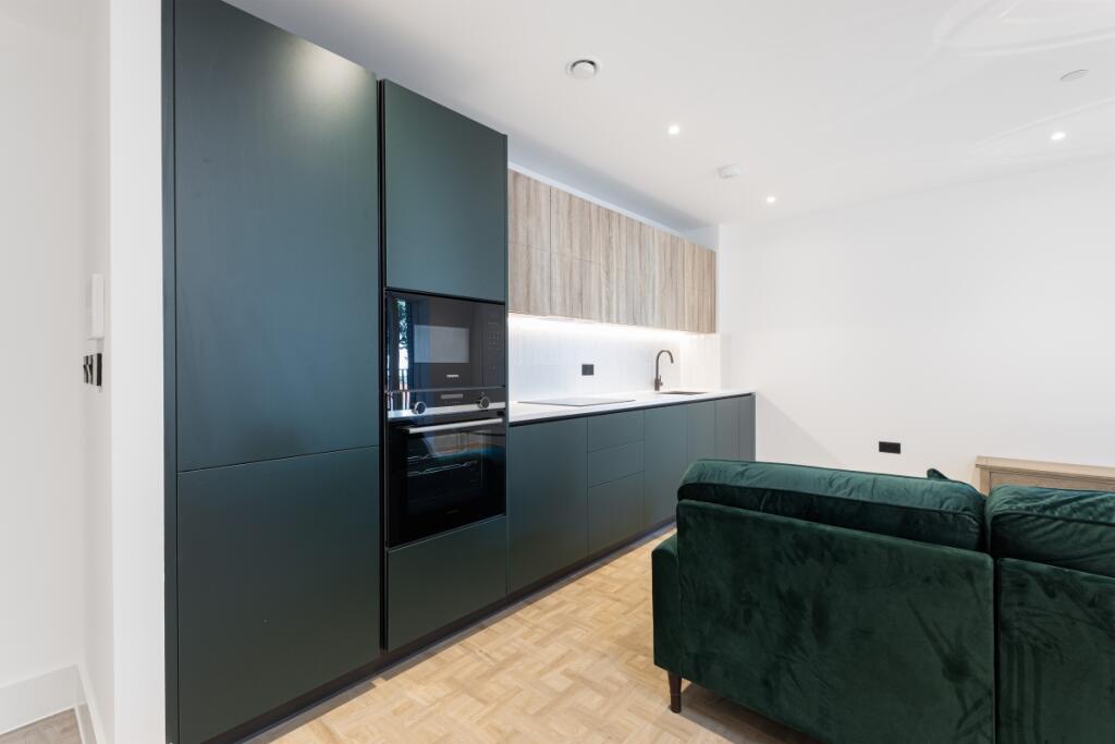 Apartment in London - View 4