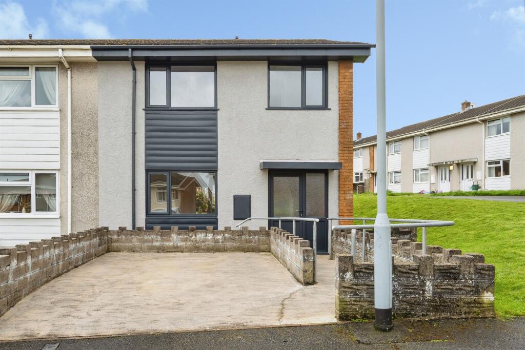 Main image of property: Westland Close, Loughor, Swansea