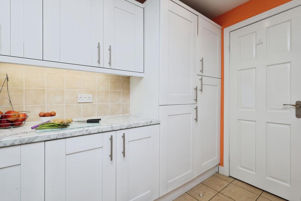 Additional image 6 of Ling Park Avenue, Bradford, BD15