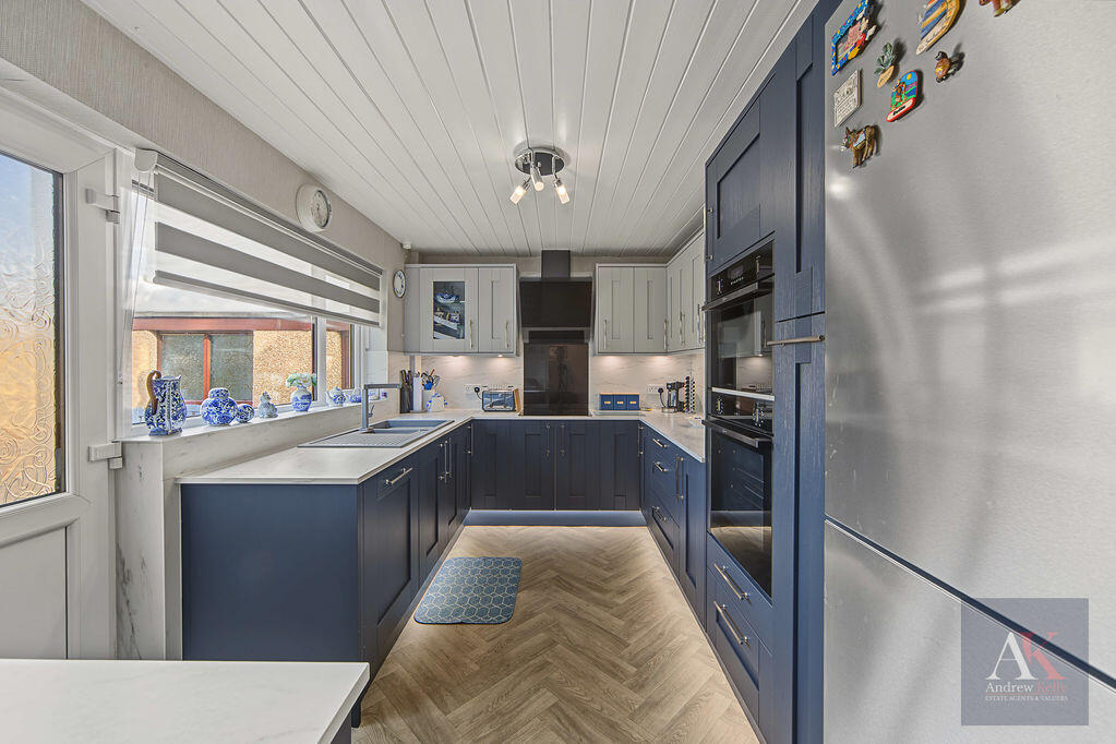 House in Rochdale, Greater Manchester - View 5