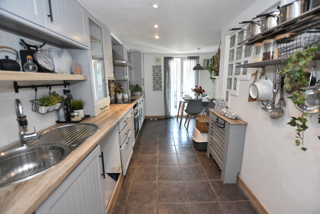 Apartment in Portreath, Cornwall - View 2