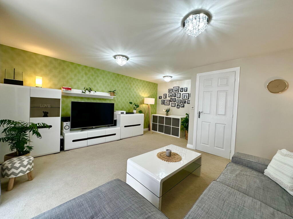 House in Torquay, Torre - View 3