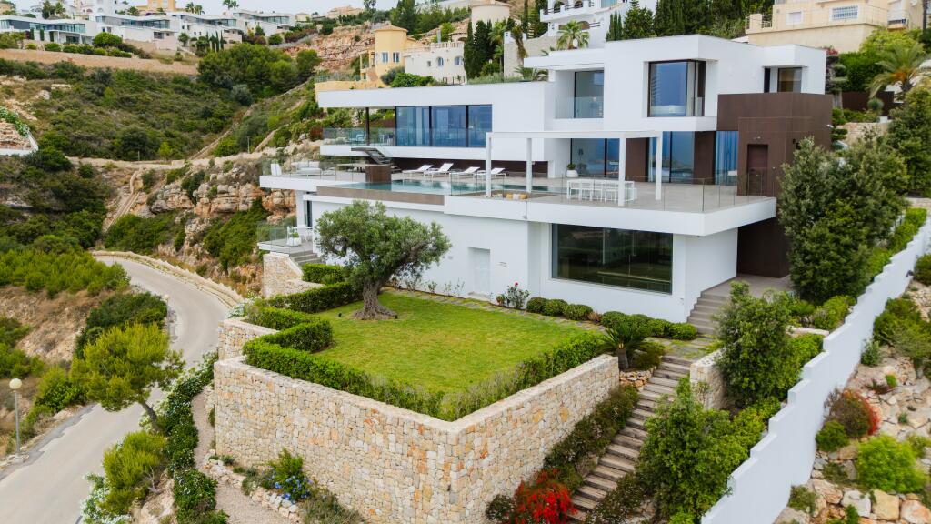 Main image of property: Valencia, Alicante, Cumbre Del Sol