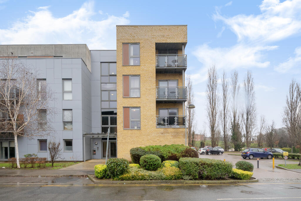 Main image of property: SW17 0BF