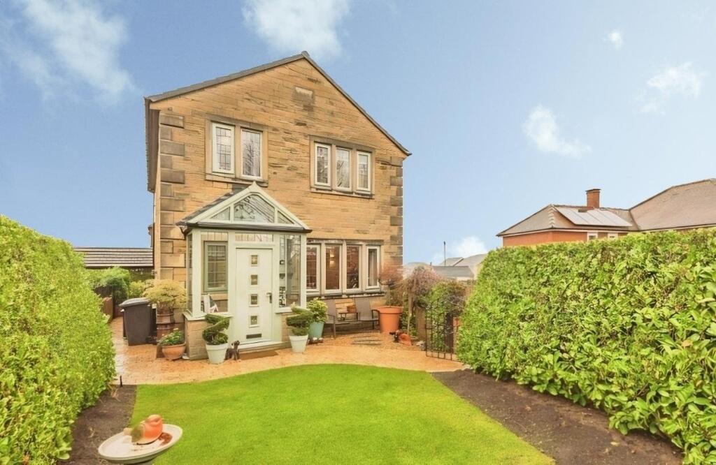 Main image of property: Edge Lane, Dewsbury, West Yorkshire, WF12