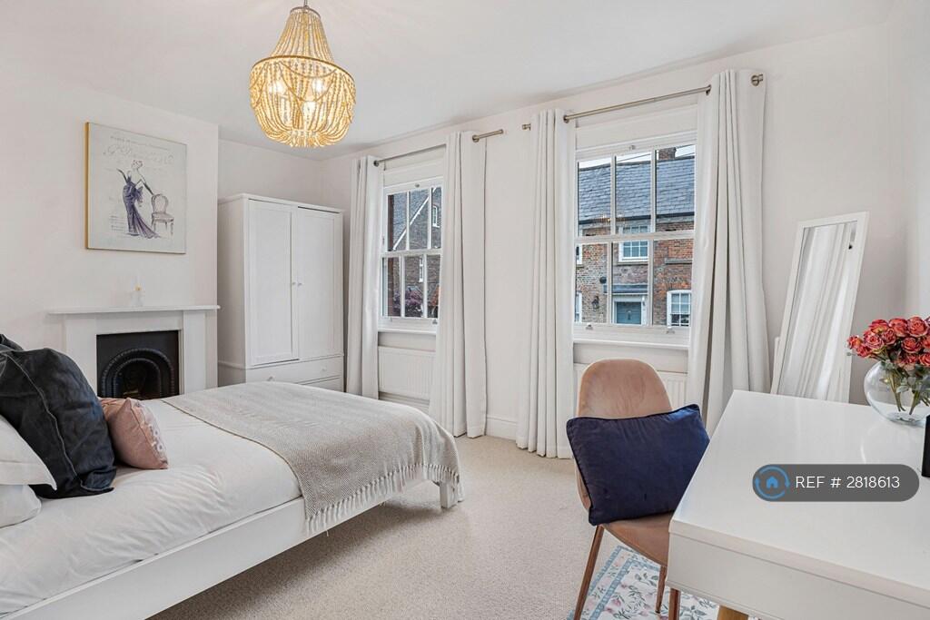 Additional image 10 of Fishpool St, St Albans, AL3