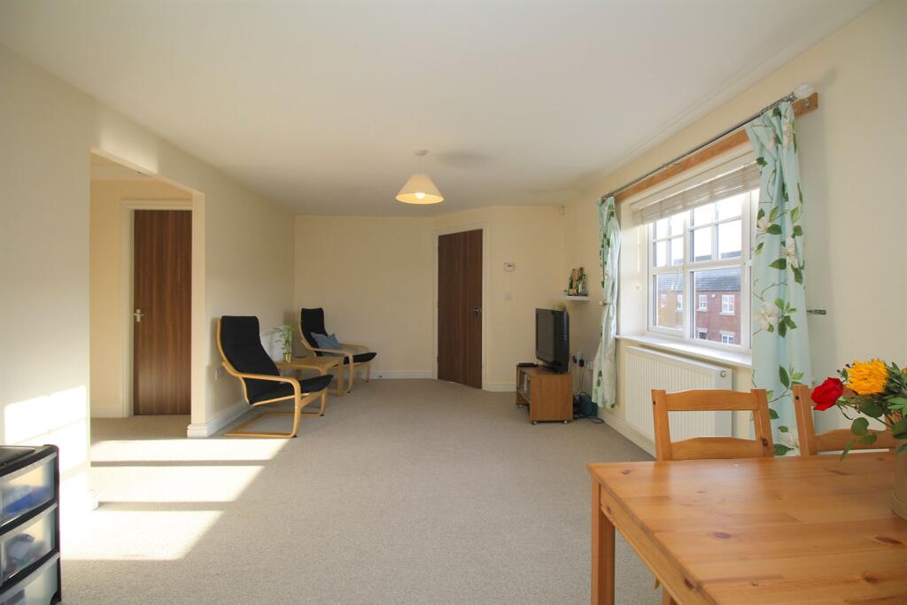Apartment in Leicester - View 5