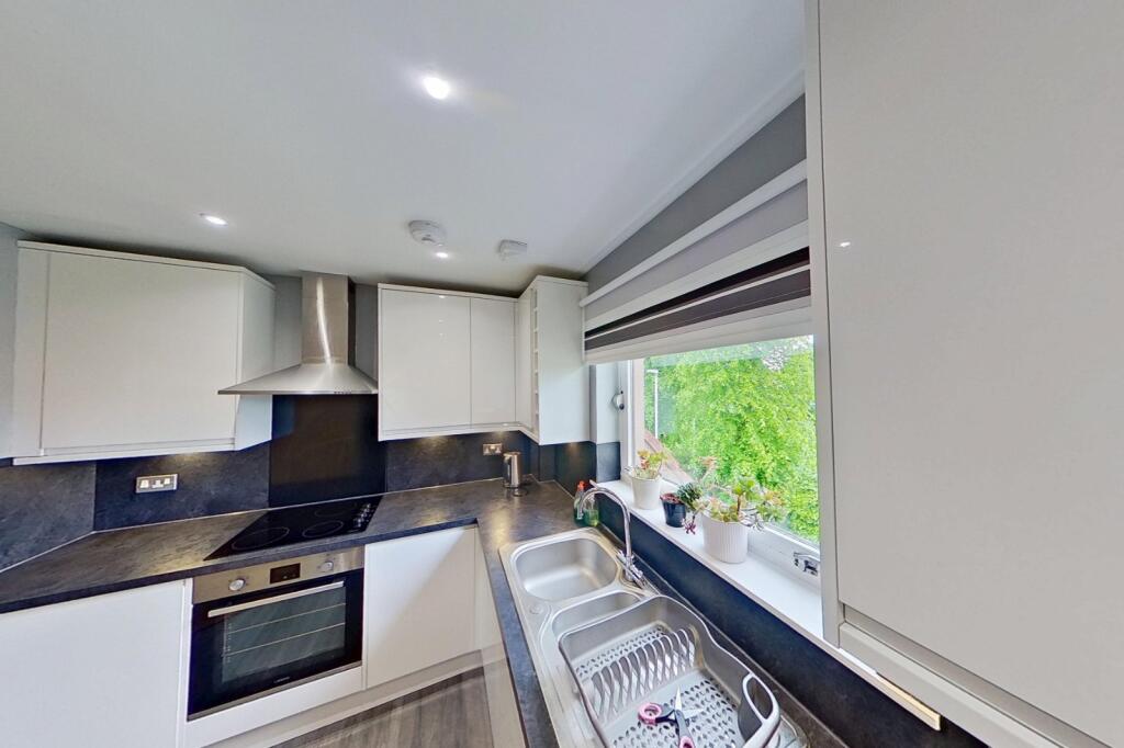 Apartment in Kirkcaldy - More