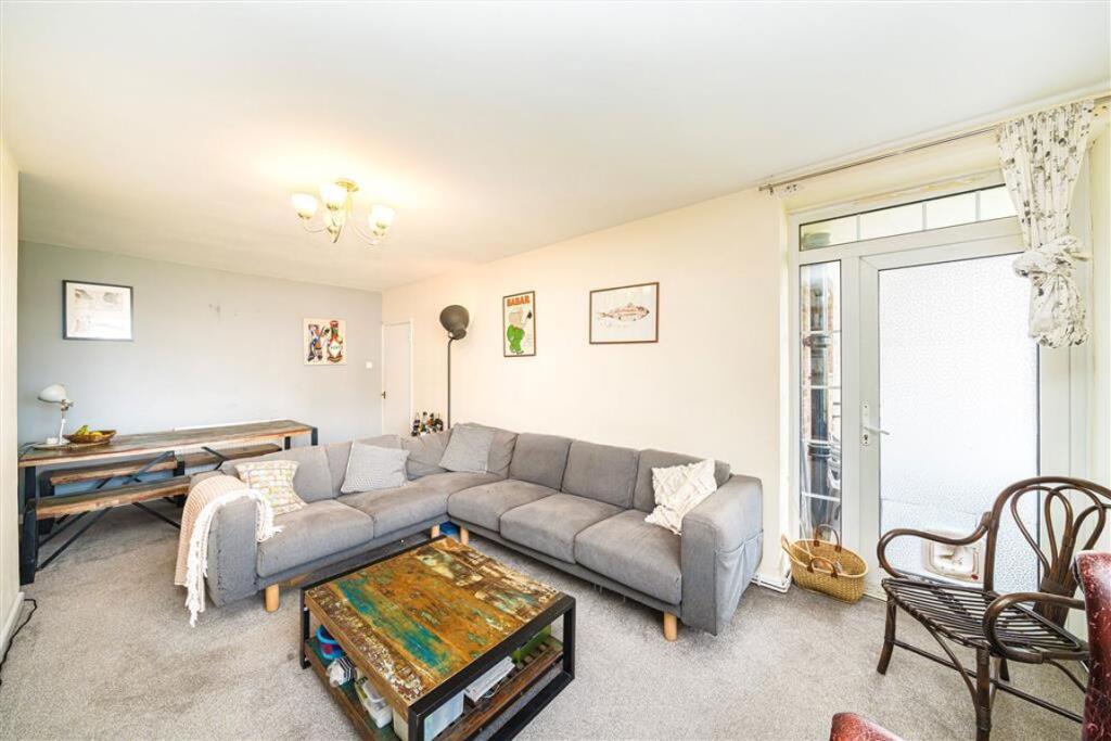 Main image of property: Wickham Road, Brockley