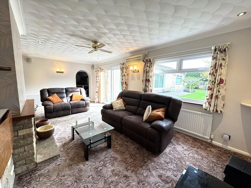 House in Peterborough - View 4