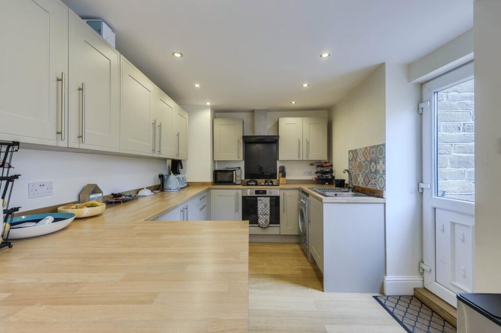 House in Leeds - View 5