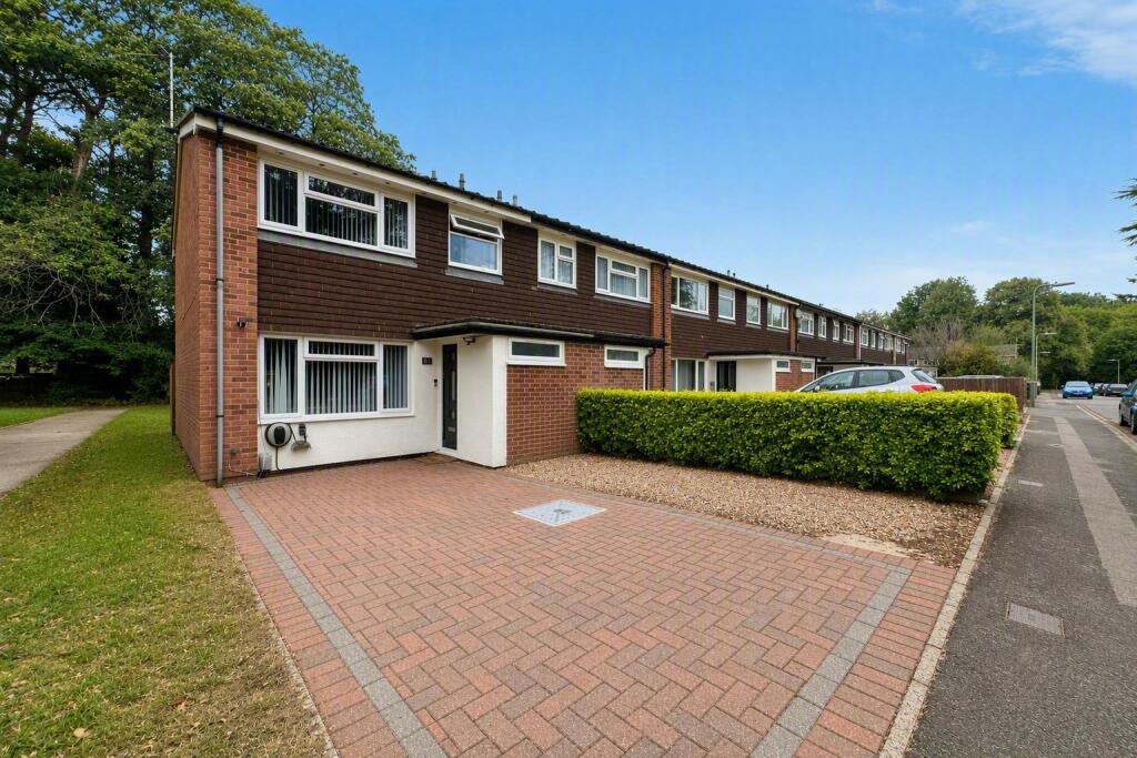 Main image of property: Woodlands, Fleet, Hampshire, GU51