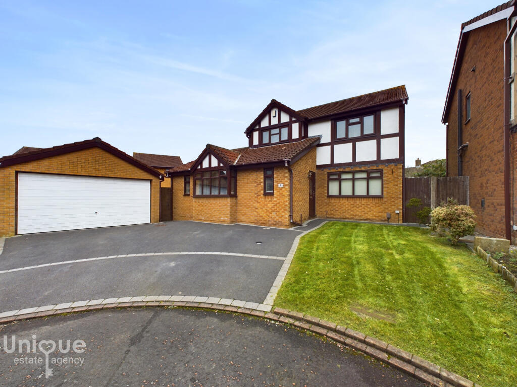 Main image of property: Hawthorn Close,  Wesham, PR4
