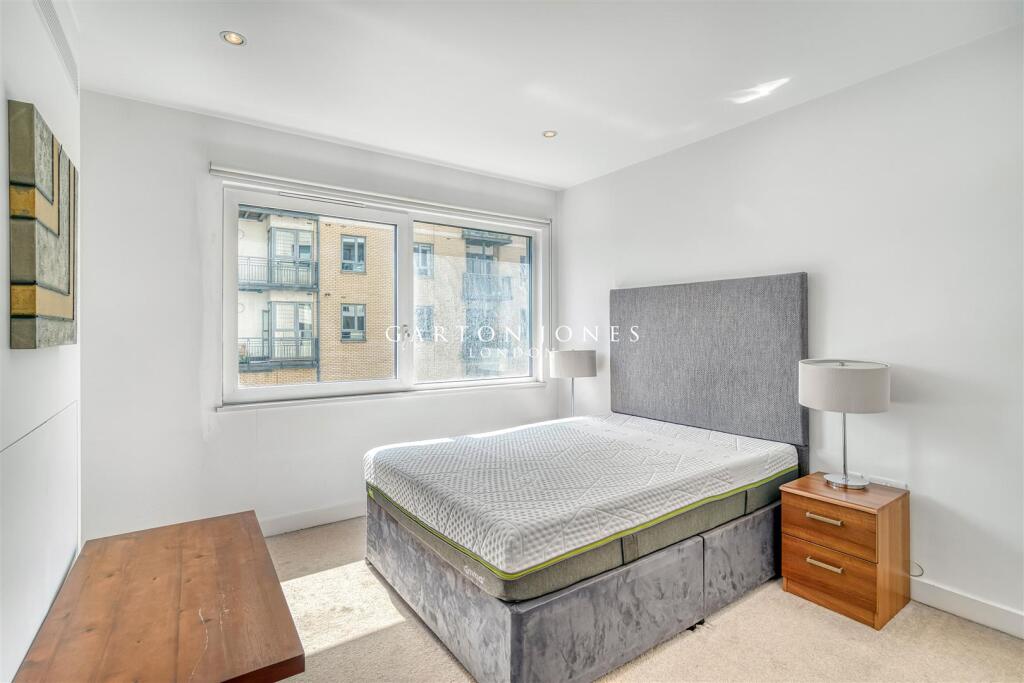 Apartment in London, Victoria - View 4