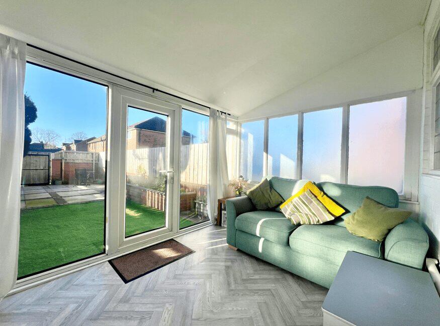 House in Wakefield - View 4