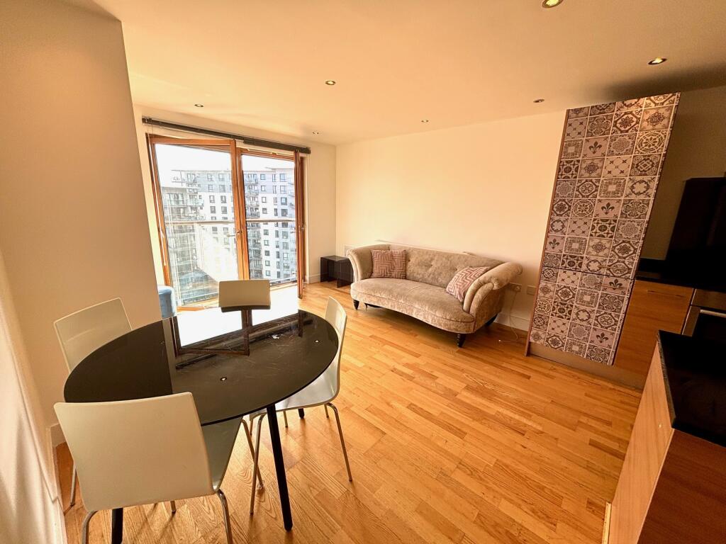 Main image of property: La Salle, Leeds Dock, City Center