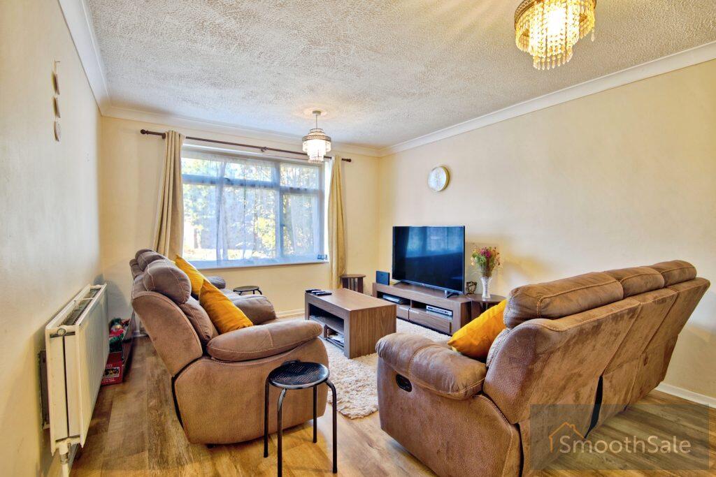 House in Southend-on-Sea - View 2