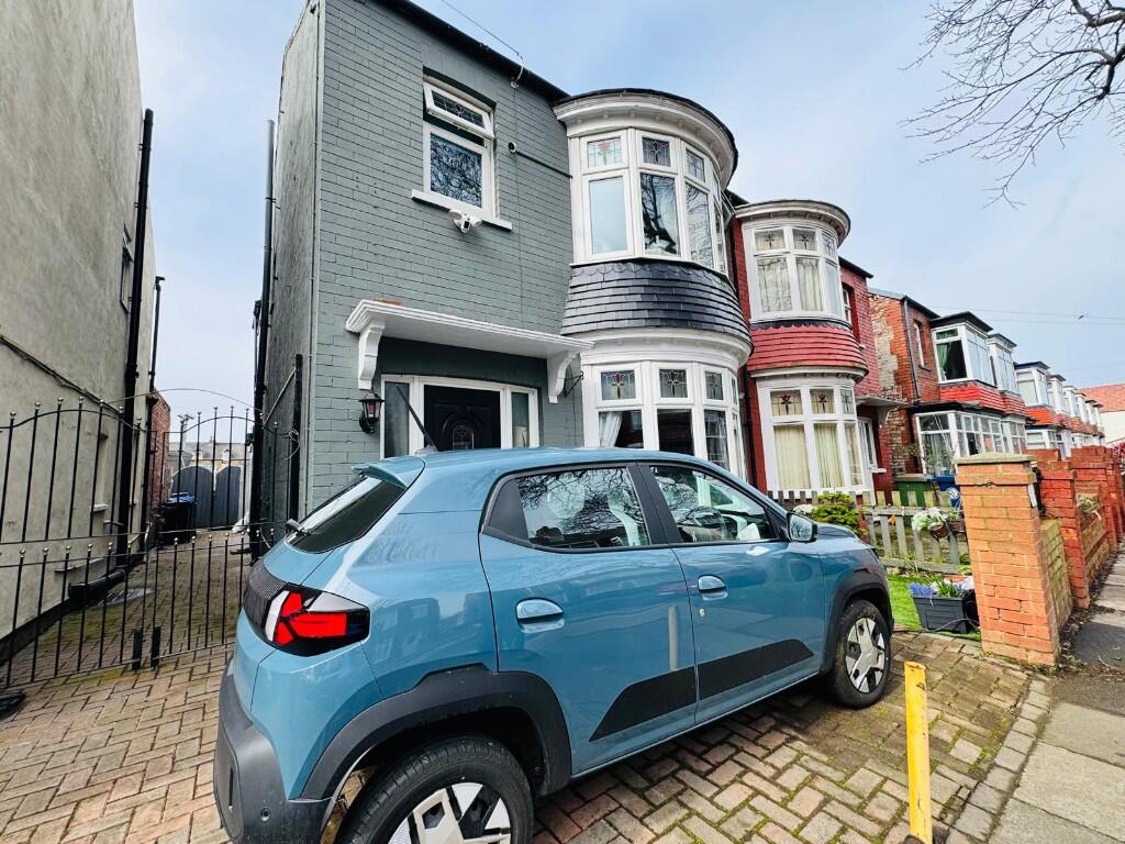 Main image of property: Gosforth Avenue, Redcar, North Yorkshire, TS10