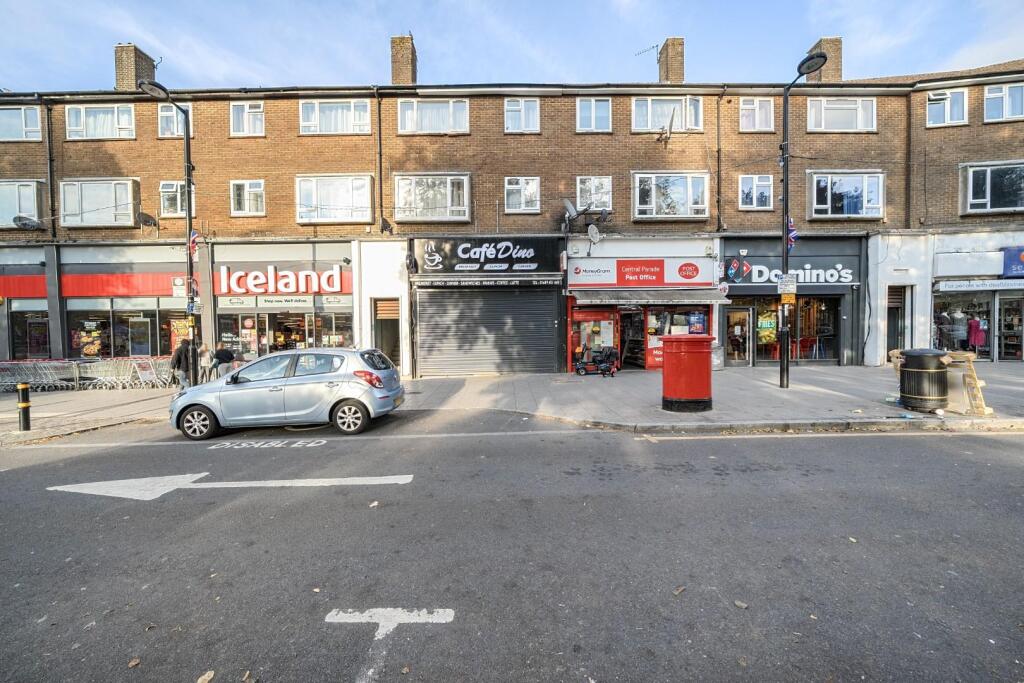 Main image of property: Central Parade, New Addington, Croydon, CR0