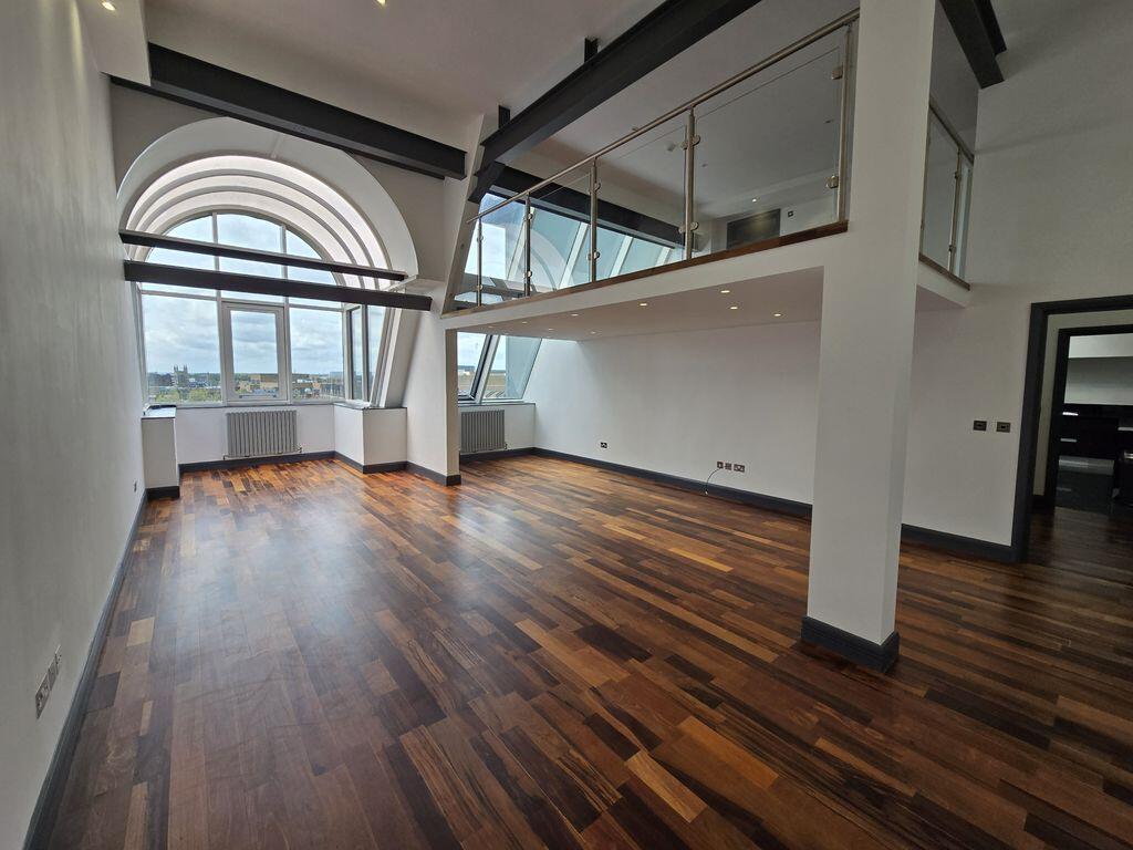 Main image of property: 62 Park Road, Peterborough, PE1 2TJ