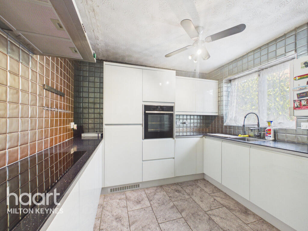 House in Milton Keynes - View 4