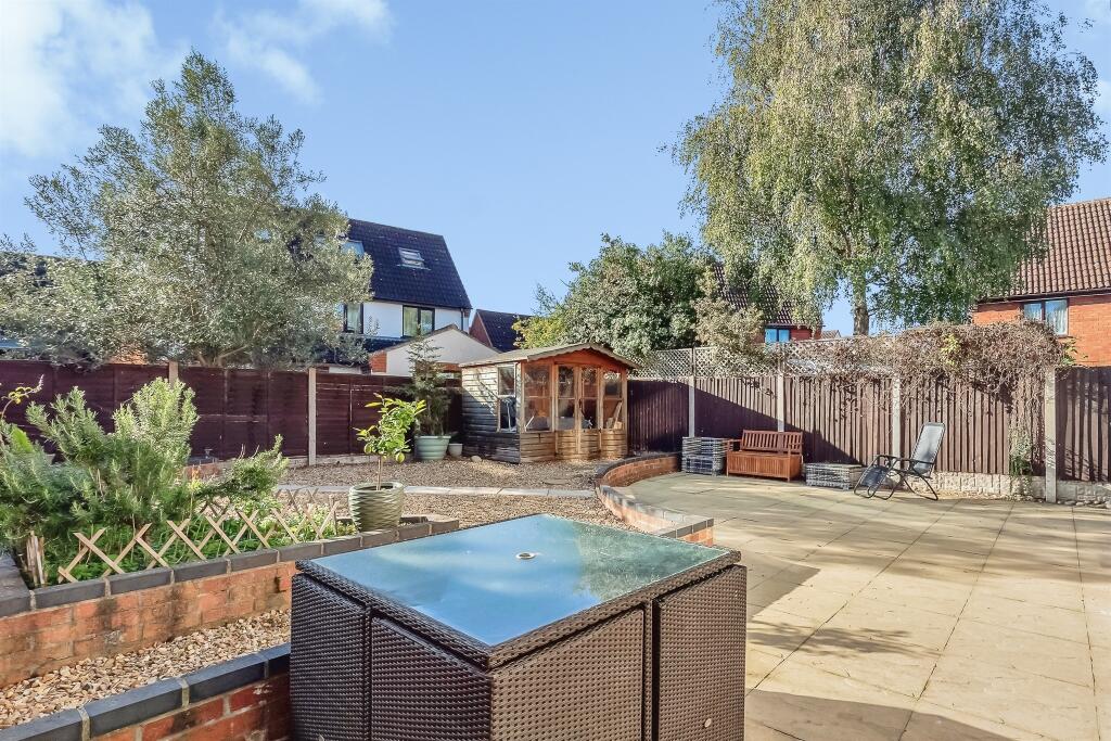 House in Peterborough, New Werrington - View 5