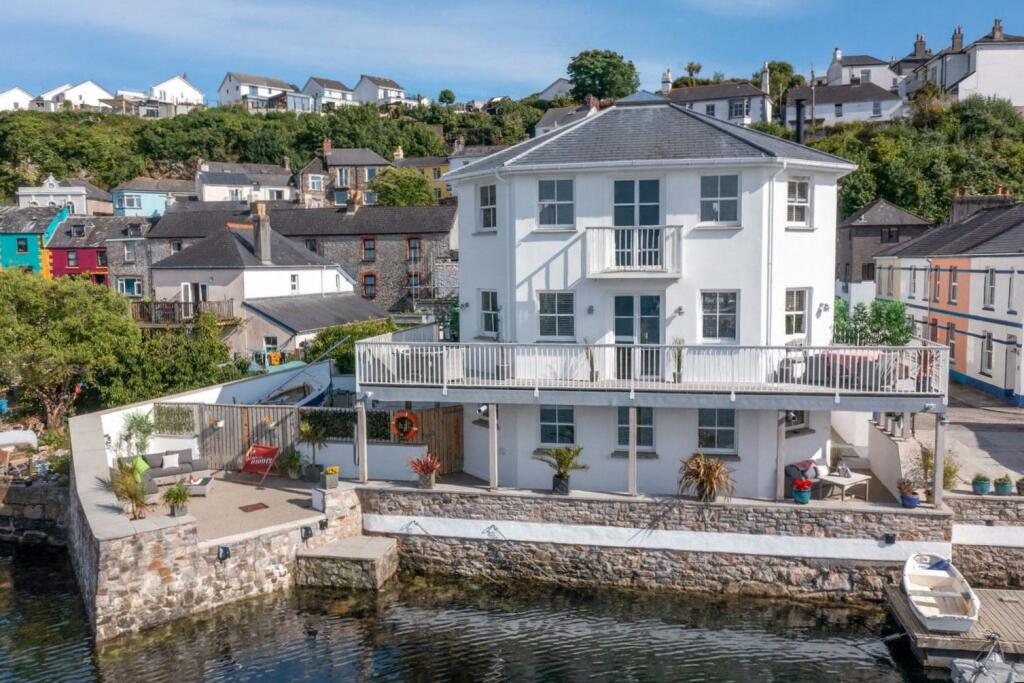 Main image of property: Turnchapel, Plymstock, Plymouth