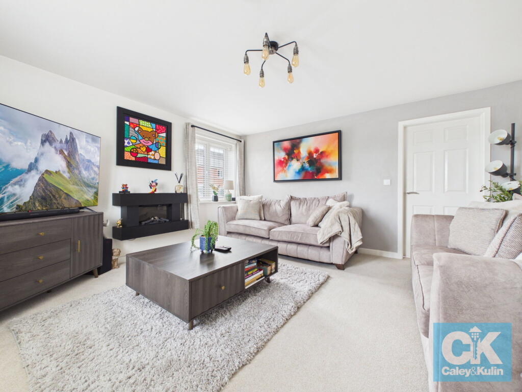 House in South Staffordshire, Penkridge - View 2