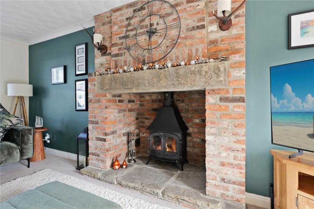 House in Stockton-on-Tees - More