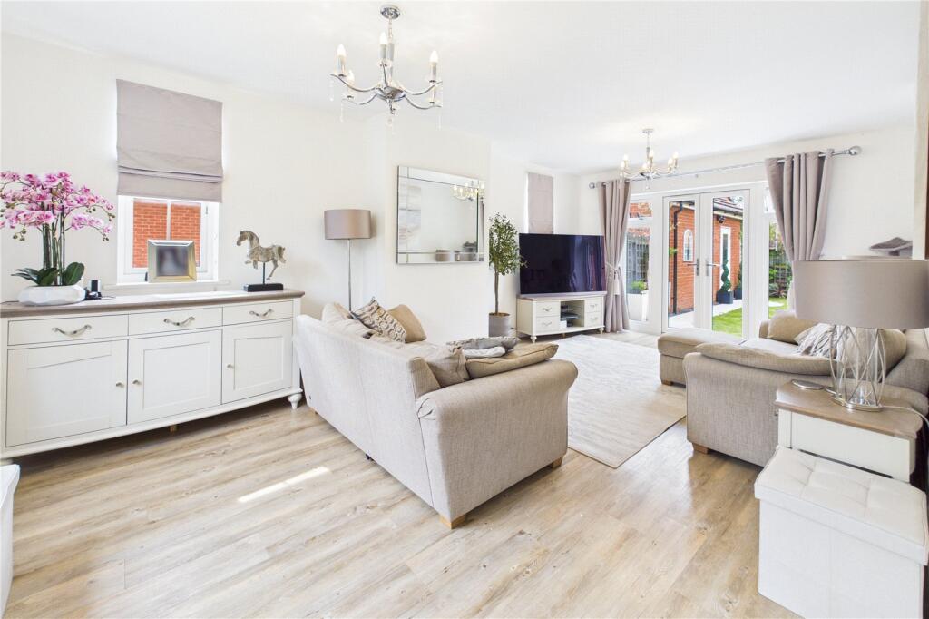 Greenacre Place, Newbury, Berkshire, RG14 photo 4