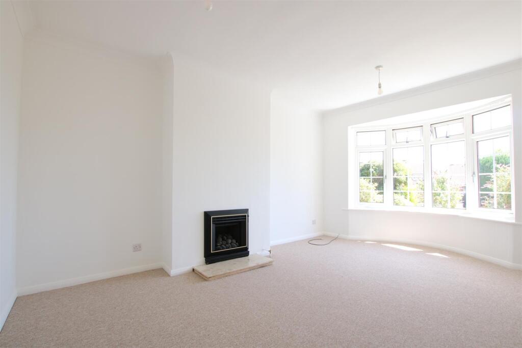 House in Wealden, Polegate - View 2