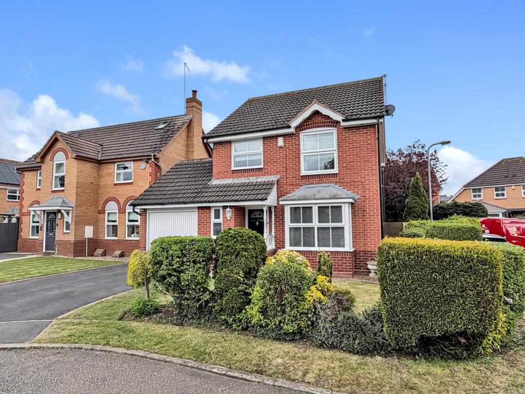 Main image of property: Longmeadow, Wootton, Northampton, NN4