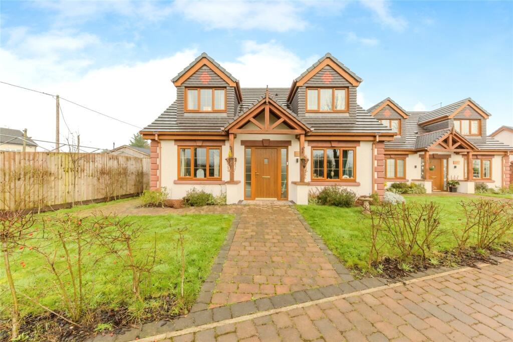 4 bed detached - Moss Lane, Minshull Vernon, Crewe, Cheshire, CW1 image 2