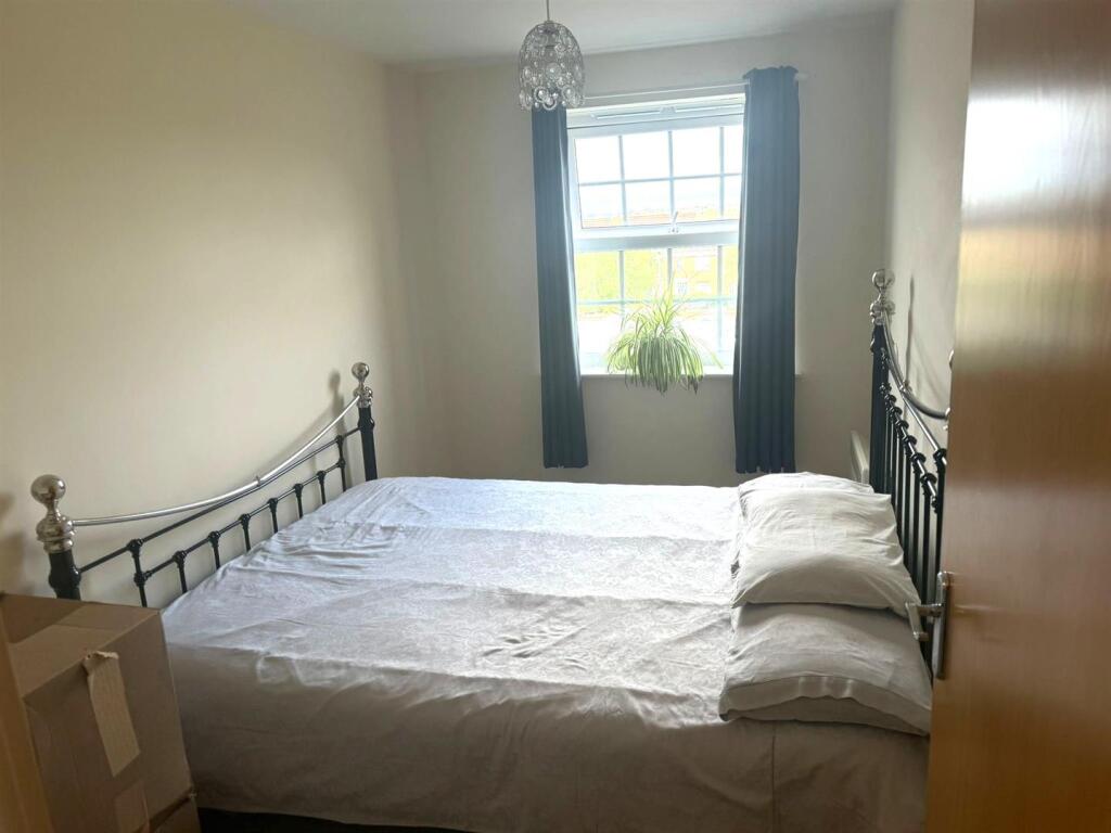 Apartment in Leicester - View 5